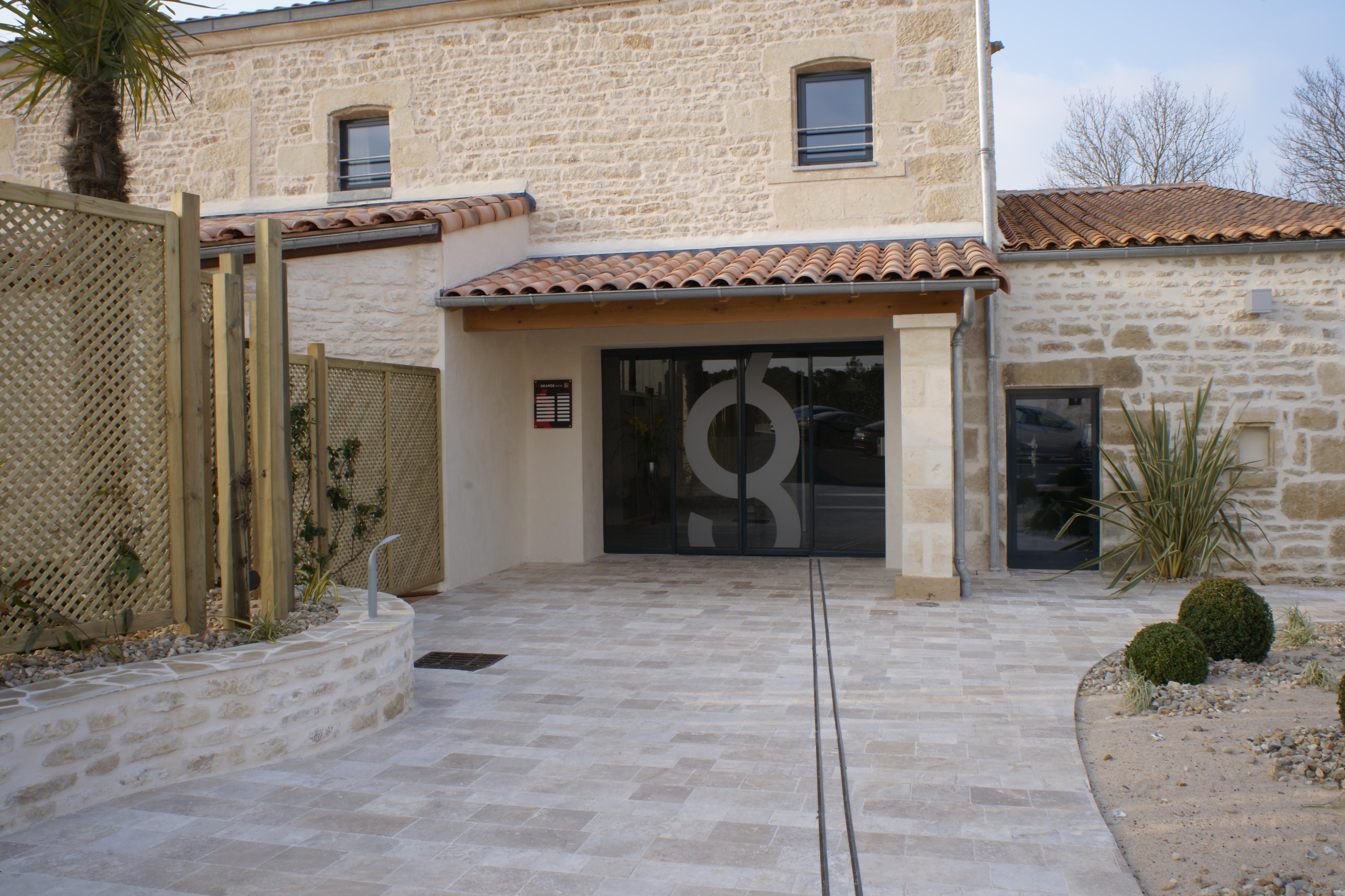 The Originals Boutique, La Grange, Niort
