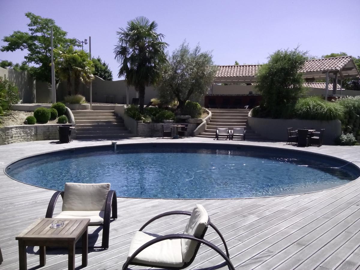 Hotel The Originals Boutique, La Grange, 3*